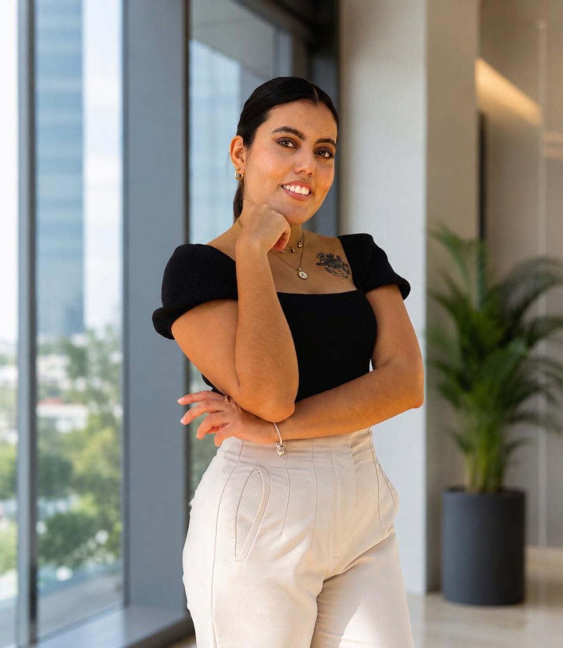 Retrato de Karina Méndez, fundadora de Casa Theo